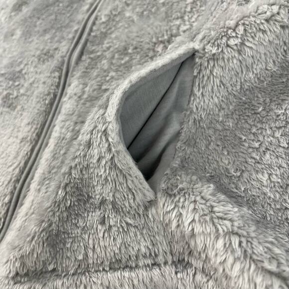 Croft & Barrow Gray Zip Up Sleeveless Soft Fleece Vest Pockets Large - Picture 3 of 8